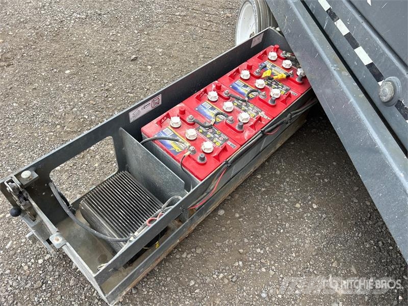SkyJack SJIII3226 Electric Scissor Lift Scissor lifts