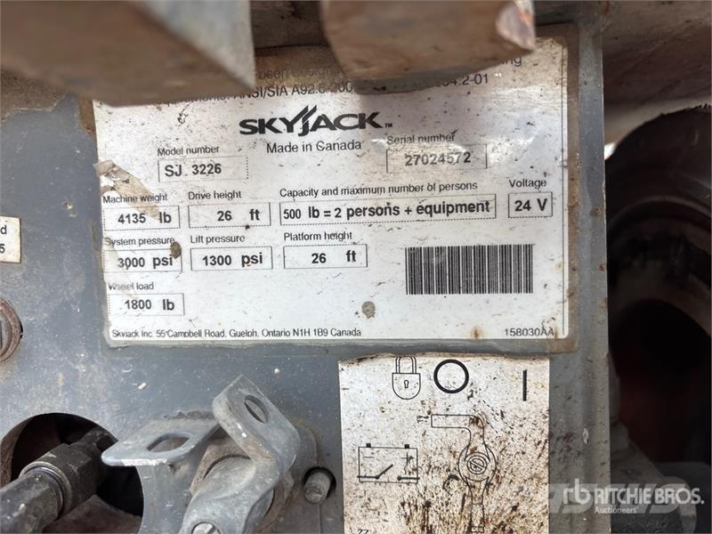 SkyJack SJIII3226 Electric Scissor Lift Šķerveida pacēlāji
