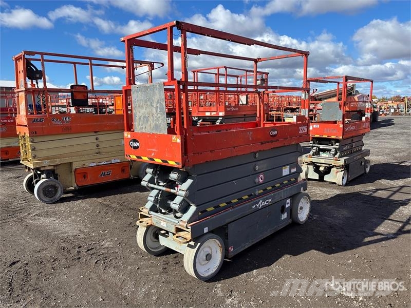 SkyJack SJIII3226 Electric Scissor Lift (Inoperable) Käärtõstukid
