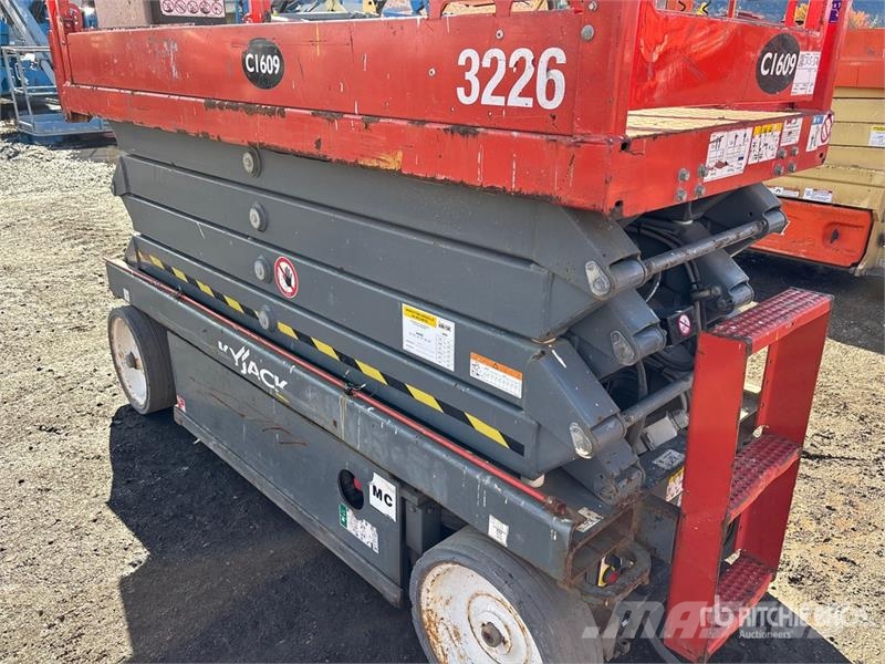 SkyJack SJIII3226 Electric Scissor Lift (Inoperable) Käärtõstukid