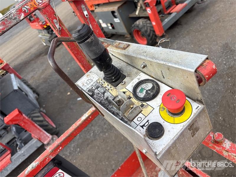SkyJack SJIII3226 Electric Scissor Lift Šķerveida pacēlāji