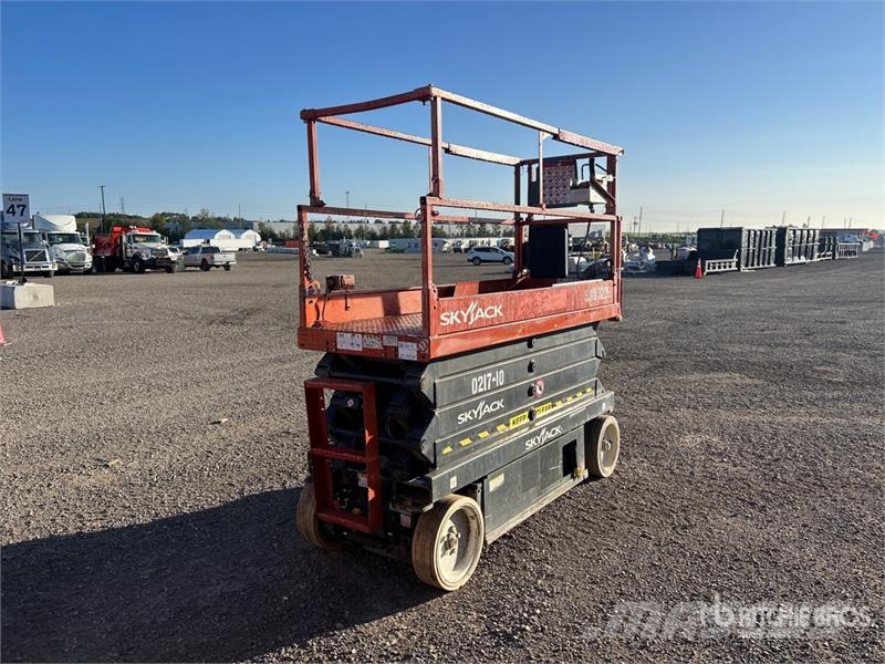 SkyJack SJIII3226 Electric Scissor Lift Nůžková zvedací plošina