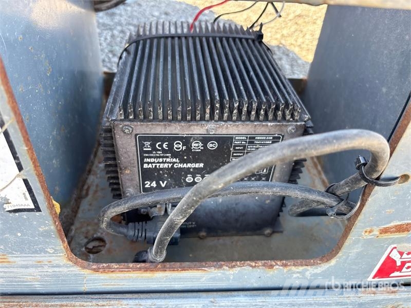 SkyJack SJIII4632 Ollós emelők