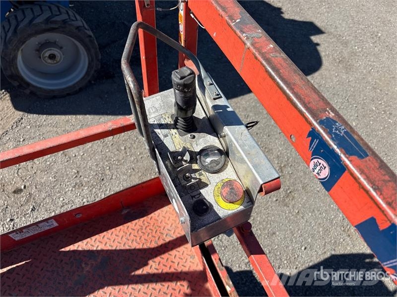 SkyJack SJIII4632 Ollós emelők