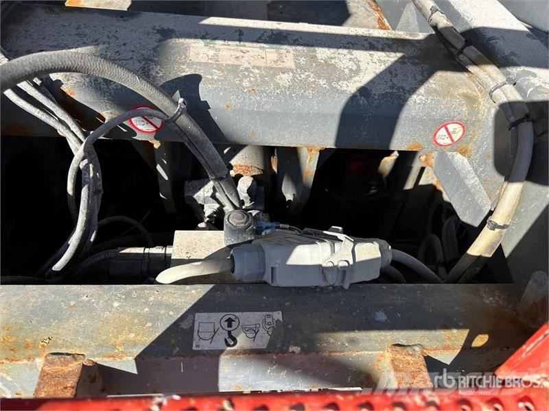 SkyJack SJIII4632 Electric Scissor Lift Ollós emelők