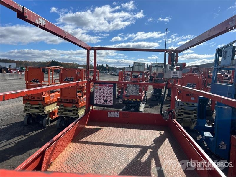 SkyJack SJIII4632 Electric Scissor Lift Ollós emelők