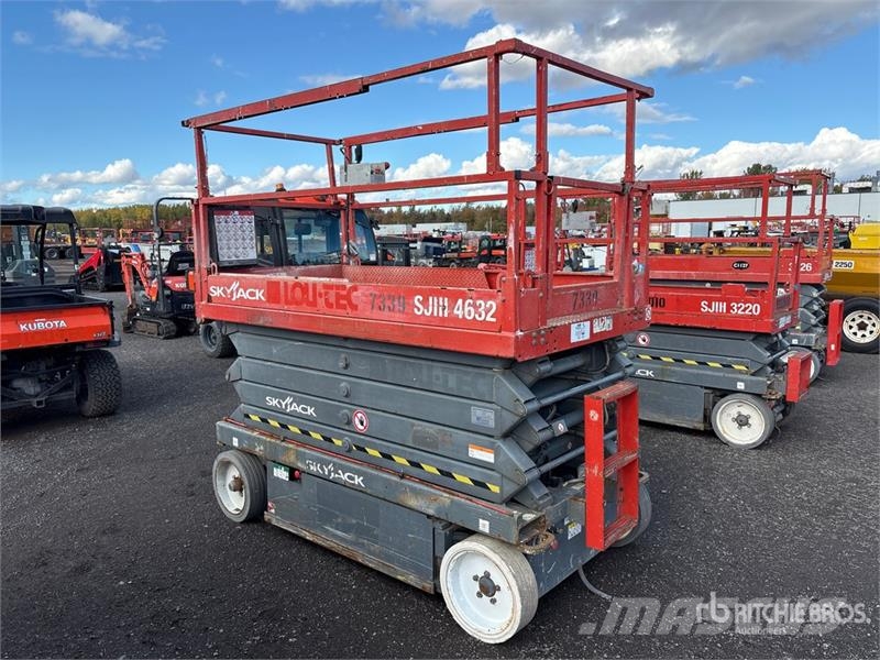 SkyJack SJIII4632 Electric Scissor Lift Scheren-Arbeitsbühnen