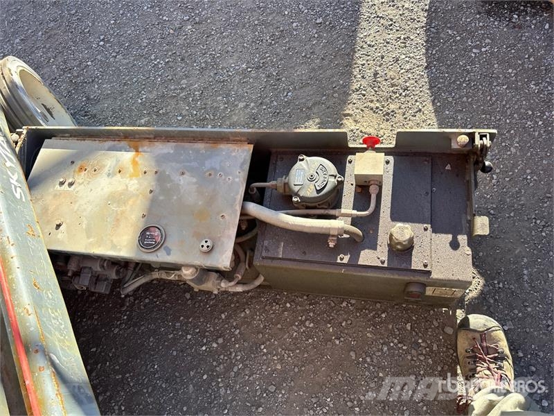 SkyJack SJIII4632 Electric Scissor Lift Ollós emelők