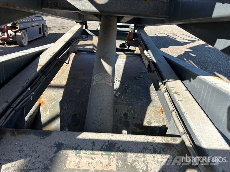 SkyJack SJIII4632 Electric Scissor Lift Ollós emelők