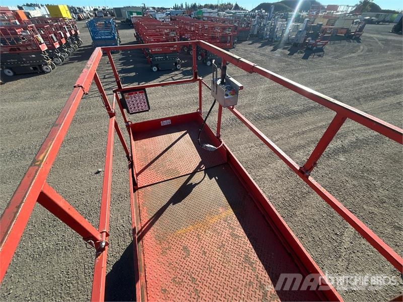 SkyJack SJIII4740 Electric Scissor Lift Підйомники-ножиці