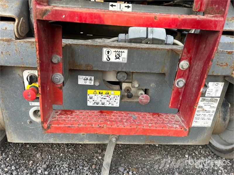 SkyJack SJIII4740 Electric Scissor Lift Saxliftar