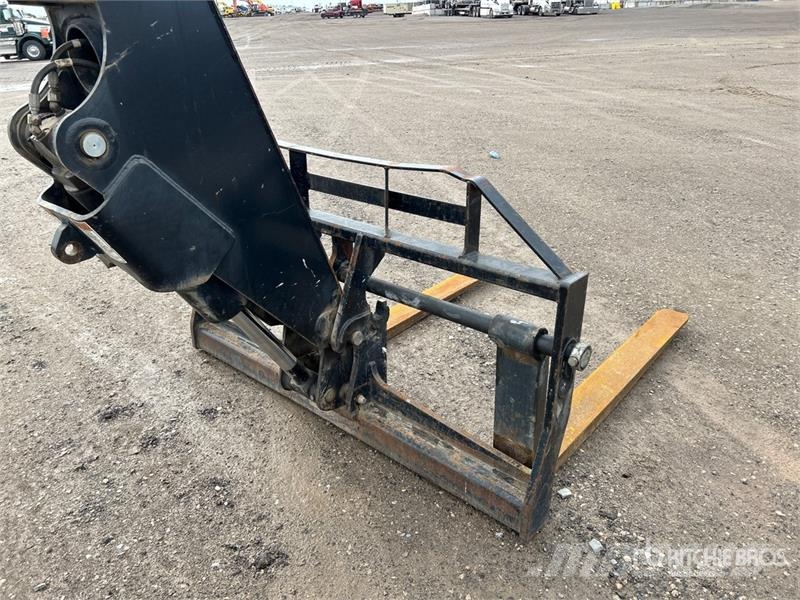 SkyTrak 10054 Teleskoplader