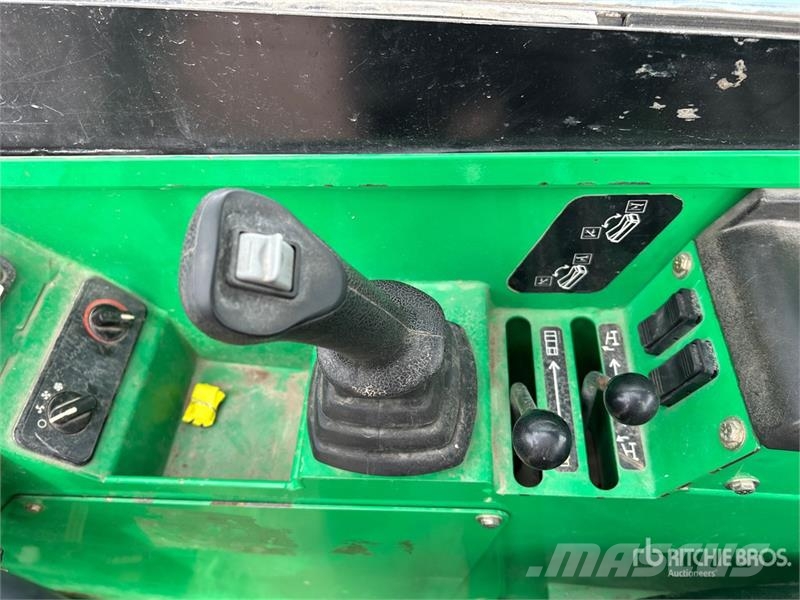 SkyTrak 10054 Teleskoplader