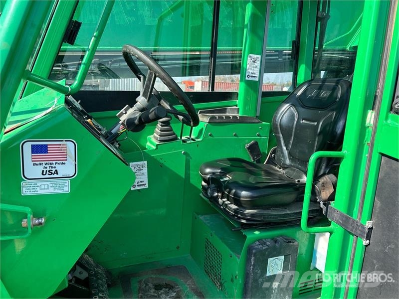 SkyTrak 8042 Teleskopik yükleyiciler