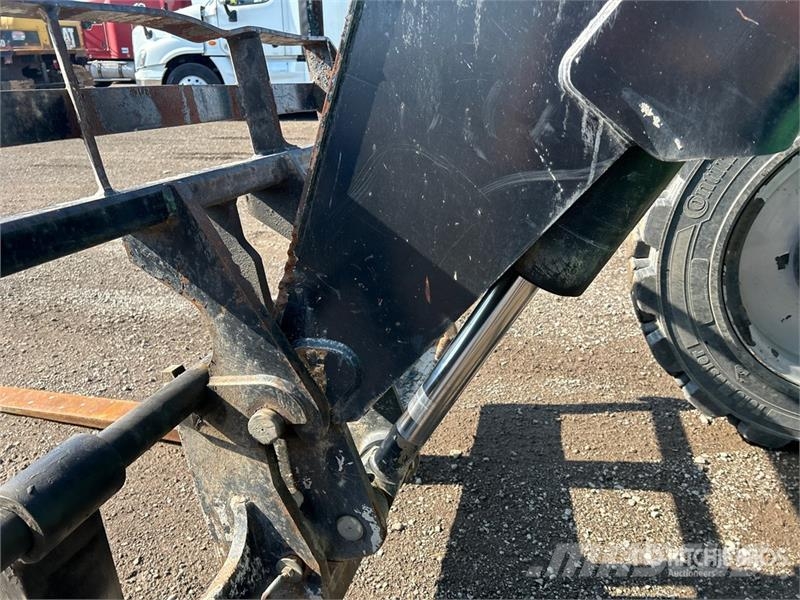 SkyTrak 8042 Teleskopik yükleyiciler