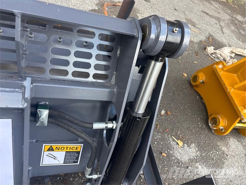 Skyway WBCT-4IN1 Multi-Purpose Skid Steer Bucket ( Kanalak