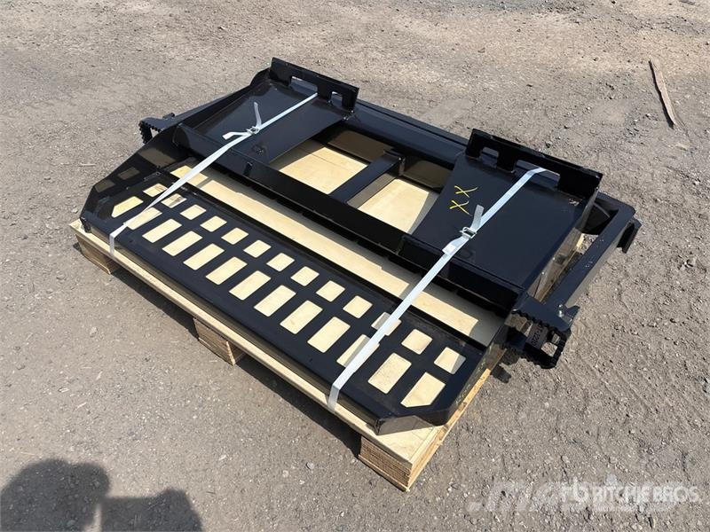 Skyway WSSBF-1150 45 in Skid Steer Forks (Unused) フォーク