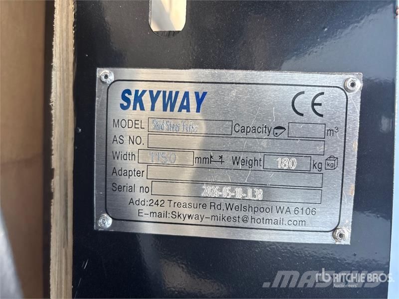 Skyway WSSBF-1150 45 in Skid Steer Forks (Unused) フォーク