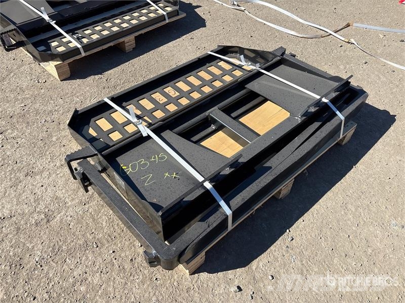 Skyway WSSBF-1150 45 in Skid Steer Forks (Unused) Pallgafflar