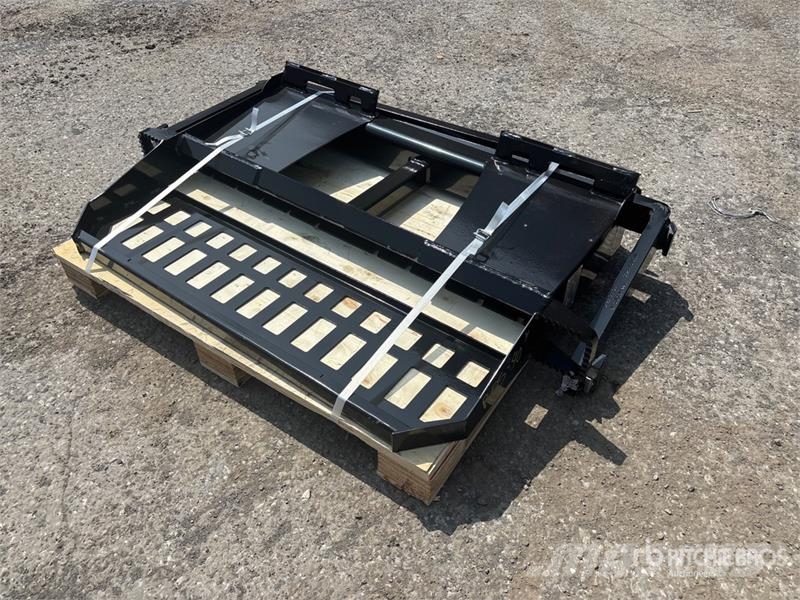 Skyway WSSBF-1150 45 in Skid Steer Forks (Unused) フォーク