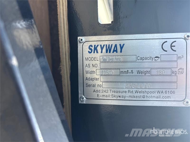 Skyway WSSBF-1150 45 in Skid Steer Forks (Unused) フォーク