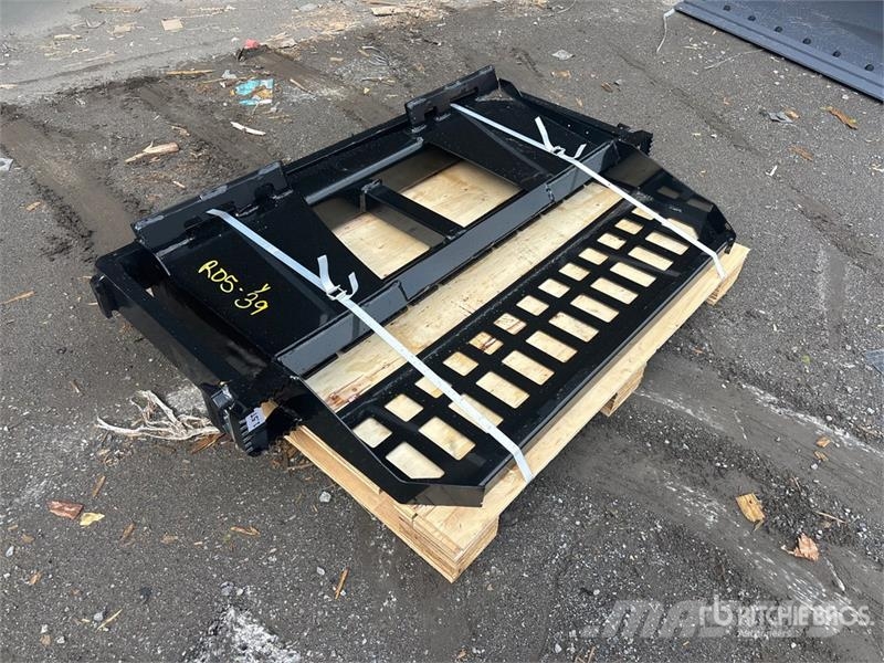 Skyway WSSBF-1150 45 in Skid Steer Forks (Unused) フォーク