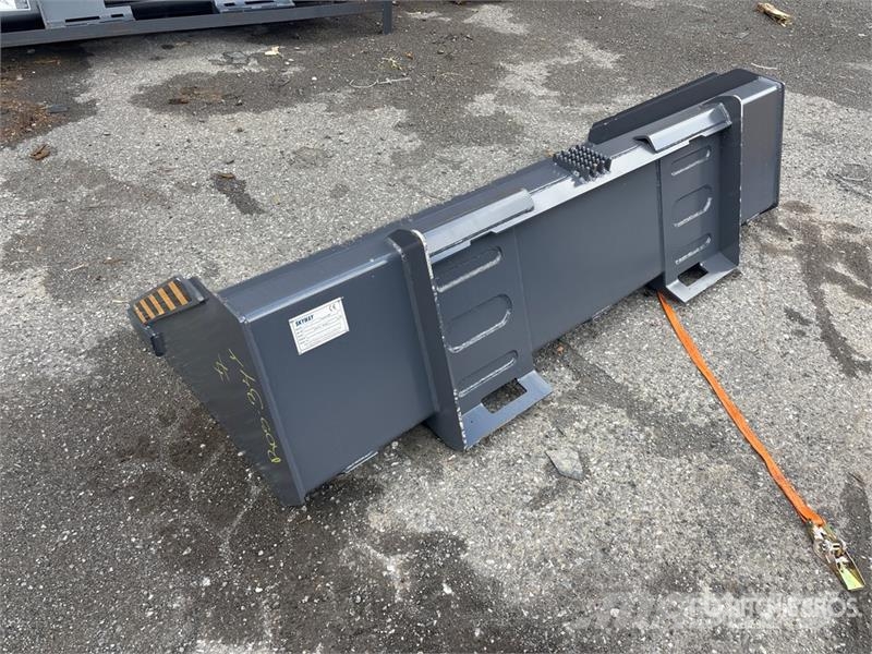 Skyway WSSGB-2000 78 in Skid Steer Bucket (Unused) Kanalak