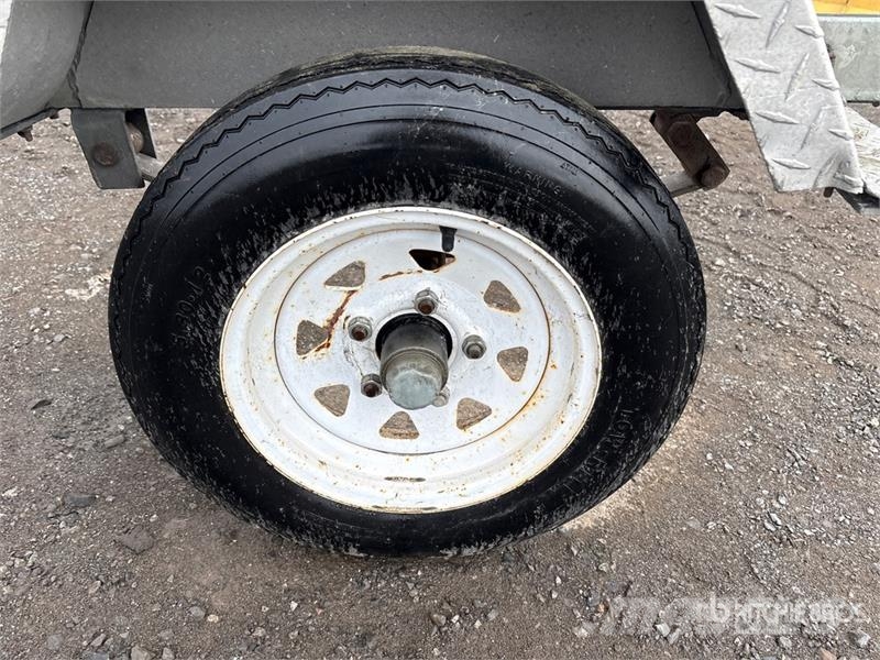 SL C1500-50 19 ft S/A Boat Trailer Maszyny budowlane - Inne