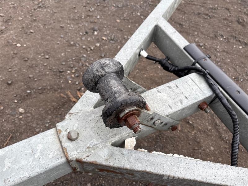 SL C1500-50 19 ft S/A Boat Trailer Maszyny budowlane - Inne