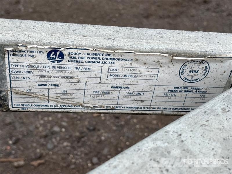  SL C1750-44 16 ft S/A Boat Trailer معدات البناء - غير ذلك