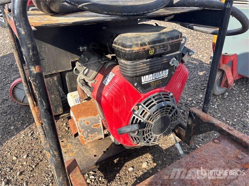 Smooth Wave Master Mobile 8000 Watts Generator Set Dizel agregati