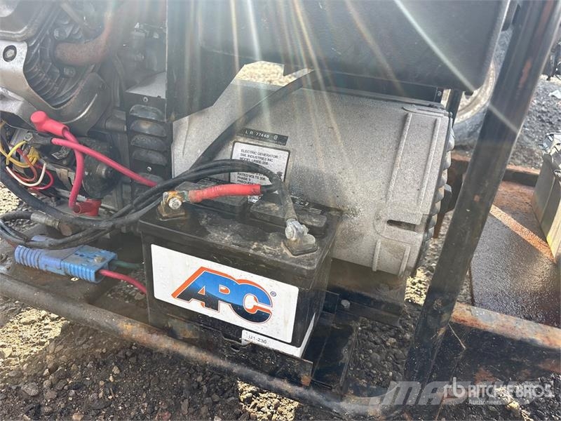 Smooth Wave Master Mobile 8000 Watts Generator Set Dizel agregati