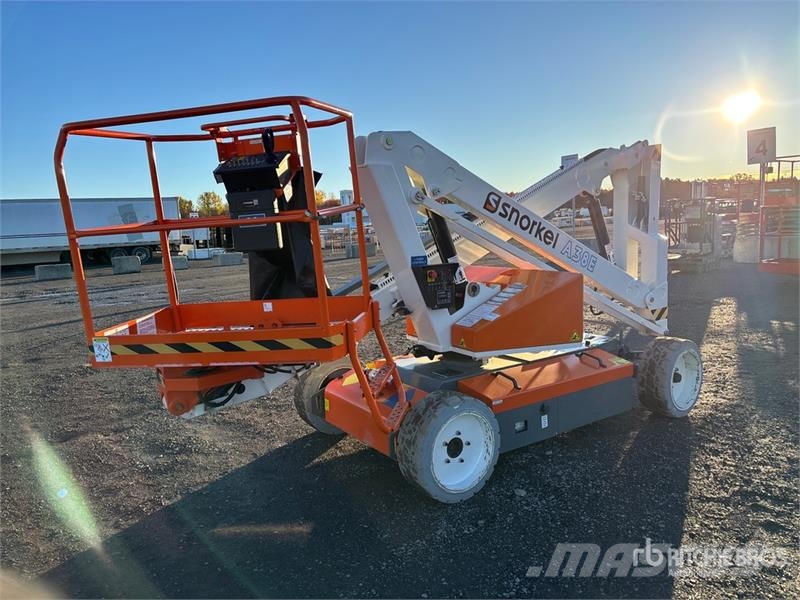 Snorkel A38E Teleskopbühnen