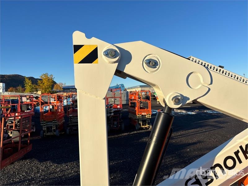 Snorkel A38E Teleskopbühnen