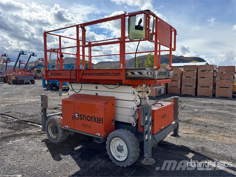 Snorkel S3370BE Diesel Scissor Lift Ножничные подъемники