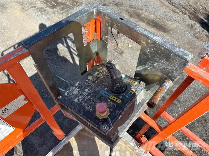 Snorkel S3370BE Diesel Scissor Lift Ножничные подъемники