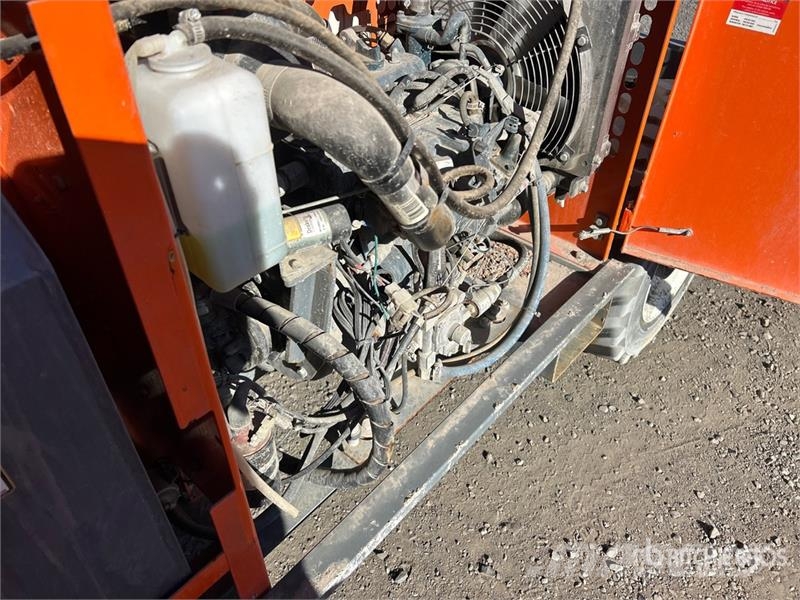 Snorkel S3370RT 4x4 Dual Fuel Scissor Lift Ollós emelők