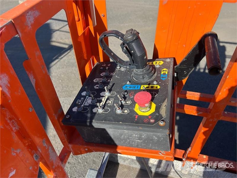 Snorkel S3370RT 4x4 Dual Fuel Scissor Lift Ollós emelők