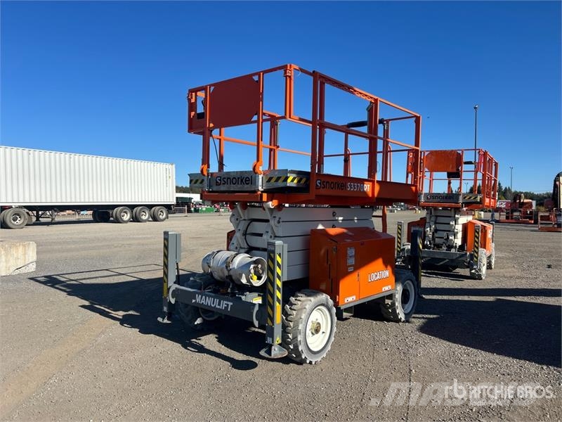 Snorkel S3370RT 4x4 Dual Fuel Scissor Lift Ollós emelők