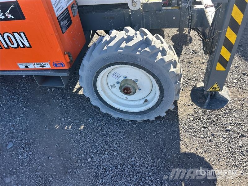 Snorkel S3370RT 4x4 Dual Fuel Scissor Lift Ollós emelők