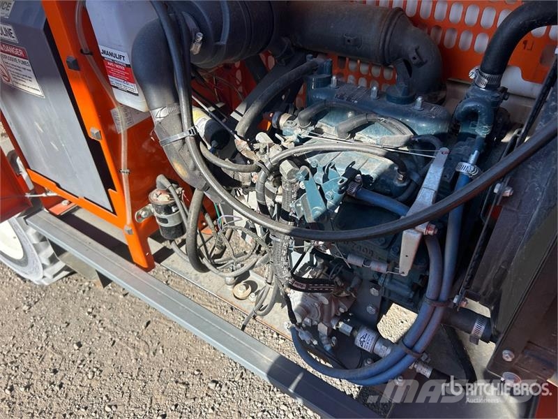 Snorkel S3370RT 4x4 Dual Fuel Scissor Lift Ollós emelők