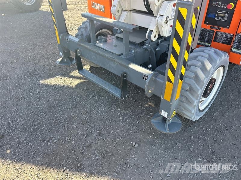 Snorkel S3370RT 4x4 Dual Fuel Scissor Lift Ollós emelők