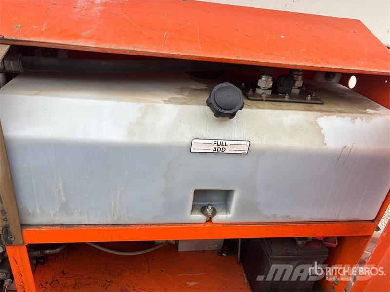 Snorkel S3970RT V7 4x4 Dual Fuel Scissor Lift (Inoperable) Käärtõstukid
