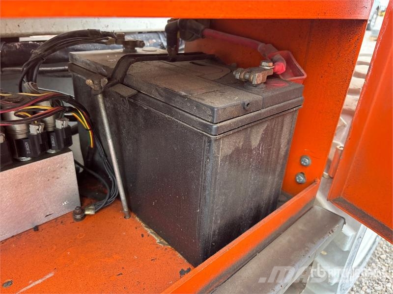 Snorkel S3970RT V7 4x4 Dual Fuel Scissor Lift (Inoperable) Käärtõstukid