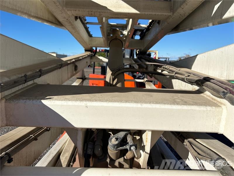 Snorkel S4740E Electric Scissor Lift رافعات مقصية الشكل