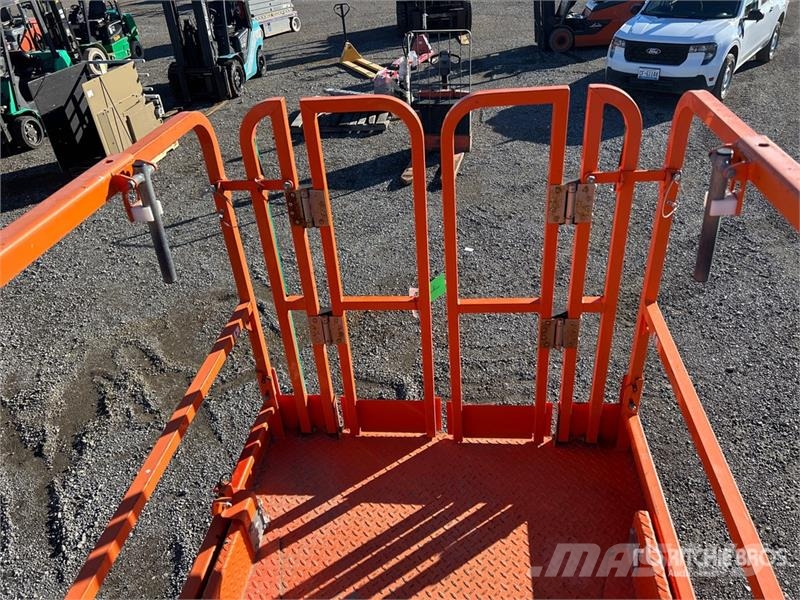 Snorkel S4740E Electric Scissor Lift رافعات مقصية الشكل
