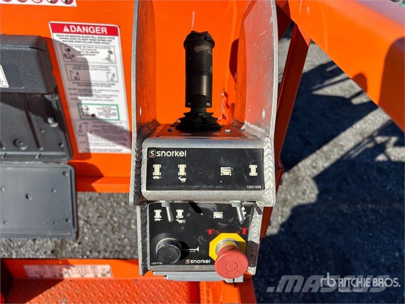 Snorkel S4740E Electric Scissor Lift رافعات مقصية الشكل