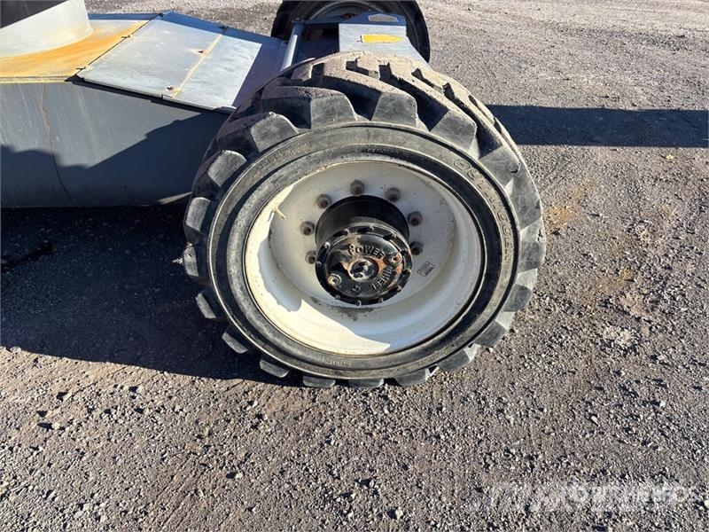 Snorkel TB-86J 4WD Diesel Telescopic Boom Lift Nacelles télescopiques