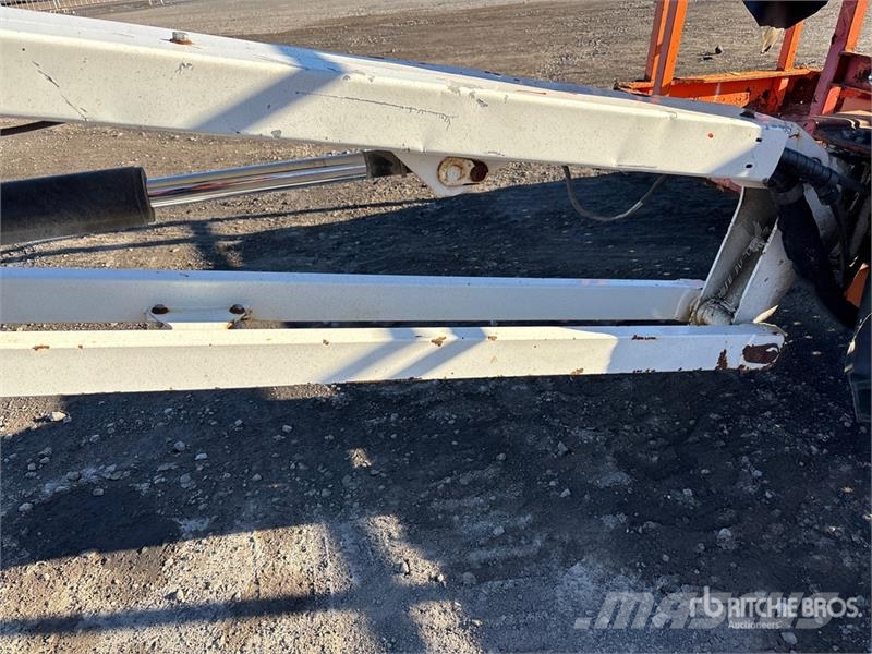 Snorkel TB-86J 4WD Diesel Telescopic Boom Lift Nacelles télescopiques
