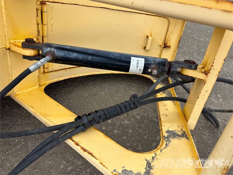Snow Blower Chute Další